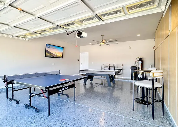 Holiday home 3 King Sleeps 12 Heated Pool Waterslide Paradise Queen Creek